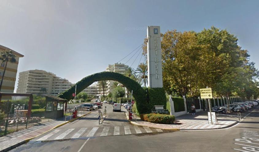 Benal Beach Suite Ii, Estudio Con Parque Acuatico Y Vistas Al Mar. Benalmadena Exterior photo