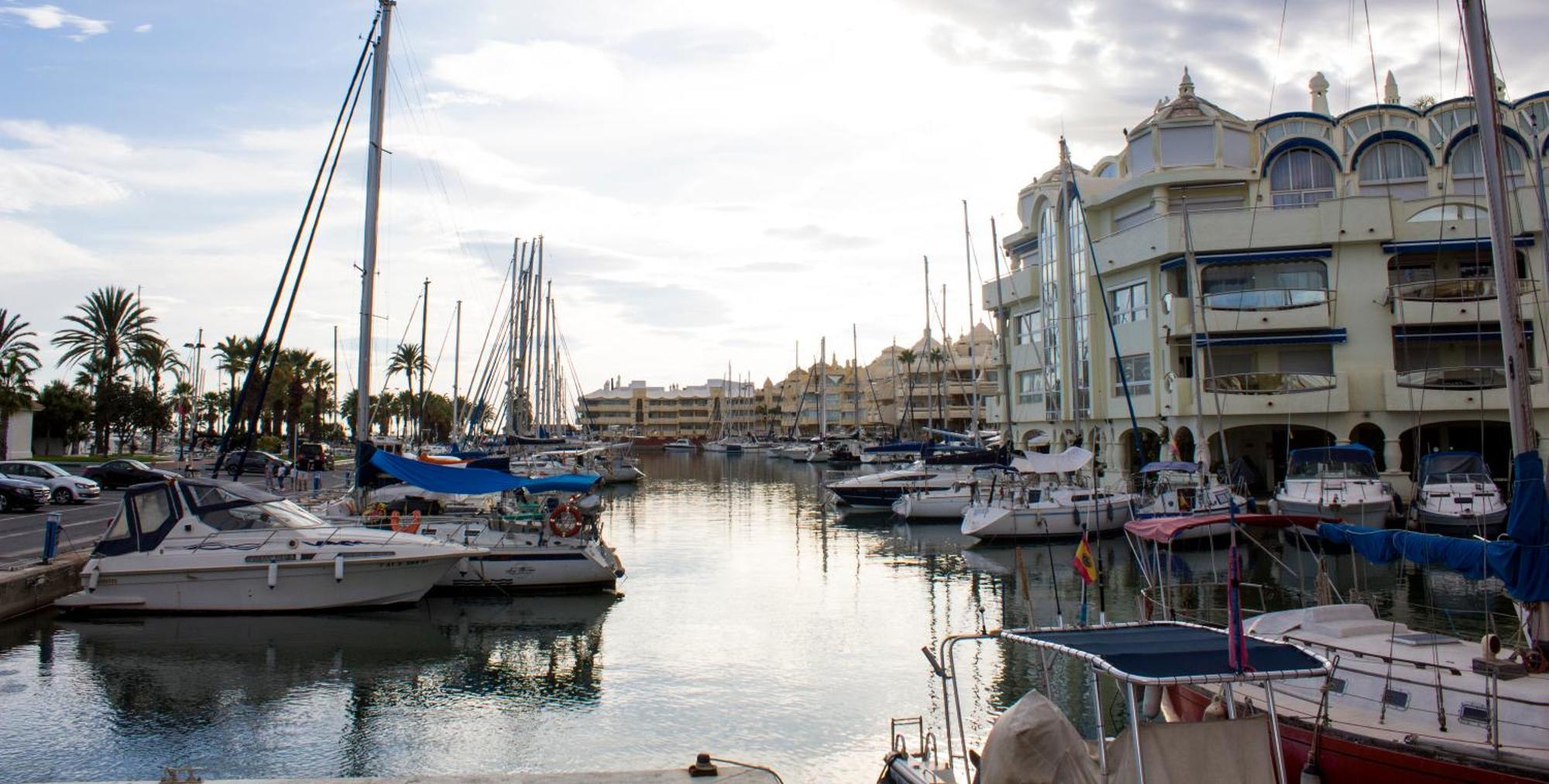 Benal Beach Suite Ii, Estudio Con Parque Acuatico Y Vistas Al Mar. Benalmadena Exterior photo