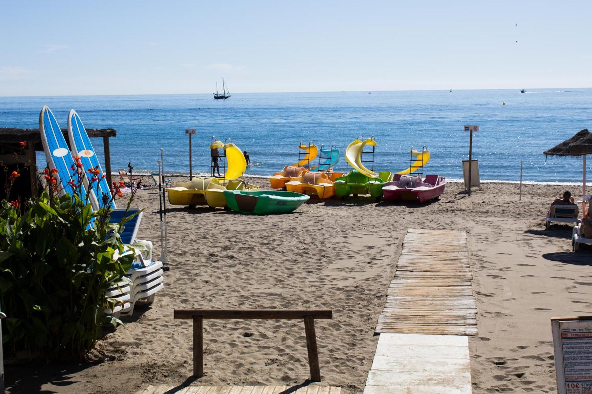 Benal Beach Suite Ii, Estudio Con Parque Acuatico Y Vistas Al Mar. Benalmadena Exterior photo